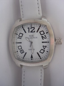 New Collection XL Horloge wit