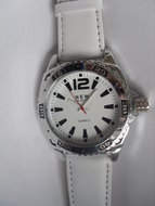 New Collection XL horloge Wit bandje met wit klokje